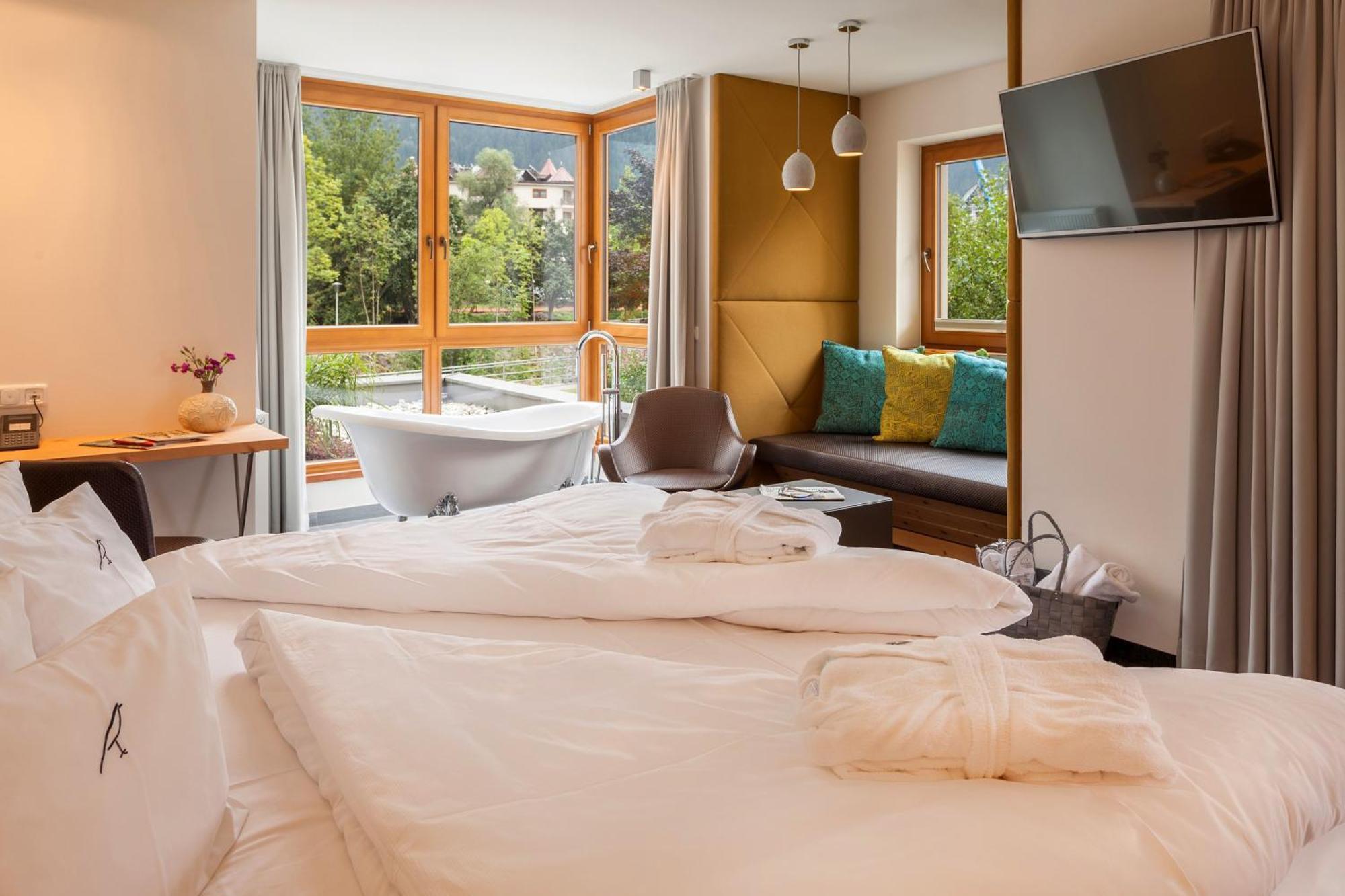 Huber'S Boutiquehotel Mayrhofen Bagian luar foto