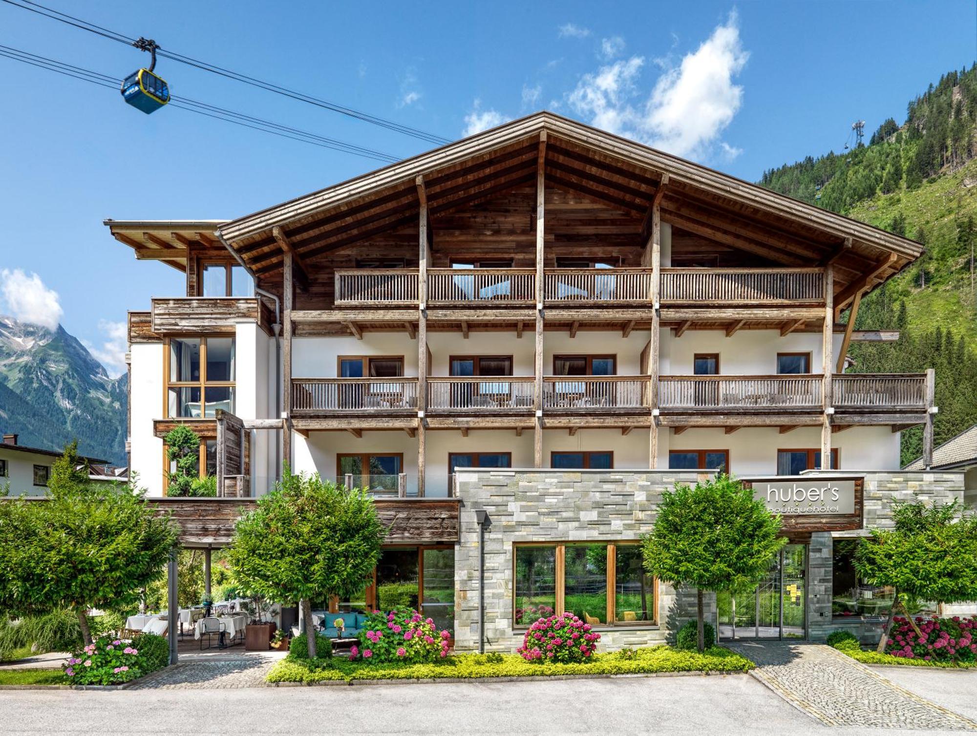 Huber'S Boutiquehotel Mayrhofen Bagian luar foto